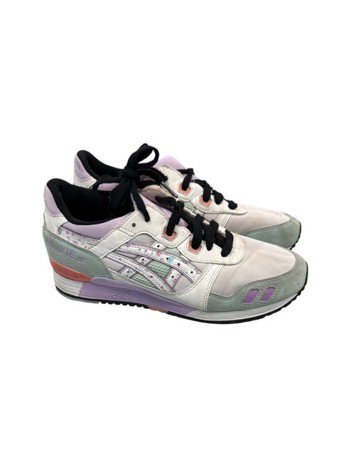 Vist Large View of Product Image Which is Running shoes