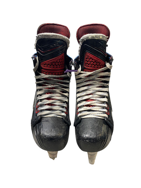 Vist Large View of Product Image Which is Used Bauer VAPOR X Junior Hockey Skate Junior 06.5 11706-S000356537