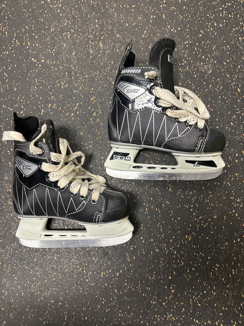 Vist Large View of Product Image Which is Used CCM INTRUDER Youth Hockey Skate Youth 10.0 11774-S000081789