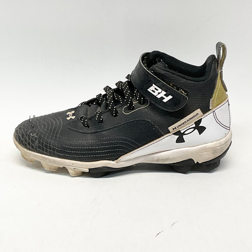 Used Under Armour BH 7 BB/SB Cleats White/Black/Yellow Junior 04.5 11805-S000062796 Vist Large View of Product Image Which is Used Under Armour BH 7 BB/SB Cleats White/Black/Yellow Junior 04.5