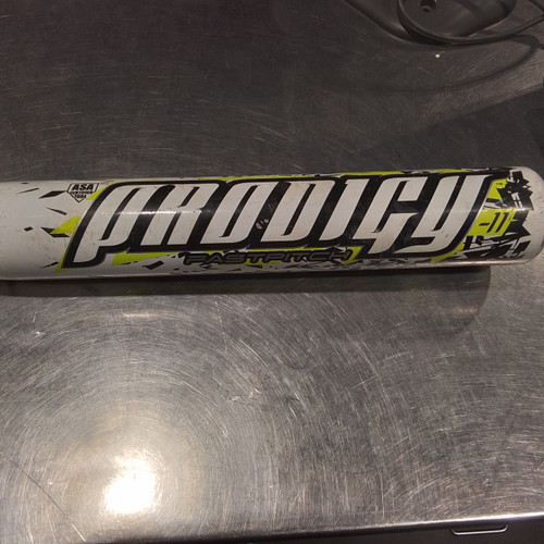 Vist Large View of Product Image Which is Used Worth PRODIGY BB/SB Fastpitch Bat 30"