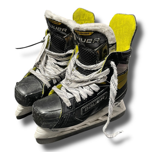Vist Large View of Product Image Which is Used Bauer SUPREME 3S Junior Hockey Skate Junior 03