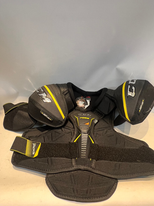 Used CCM CCM 7092 CHEST PROTECTER Senior Shoulder Pads MD 11878-S000021081