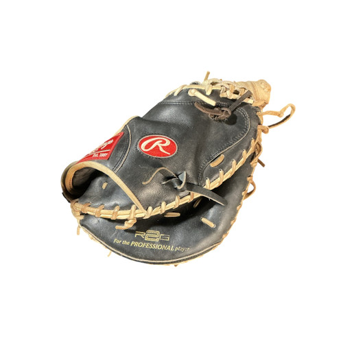 Vist Large View of Product Image Which is Used Rawlings 33IN RAWLINGS RHT CATCH BB/SB Catchers RH Throw Black 33"