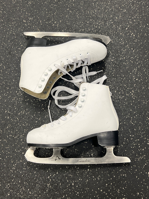 Vist Large View of Product Image Which is Used American Athletic FIGURE SKATES WomensFigure Skate White Senior 7 11726-S000283112