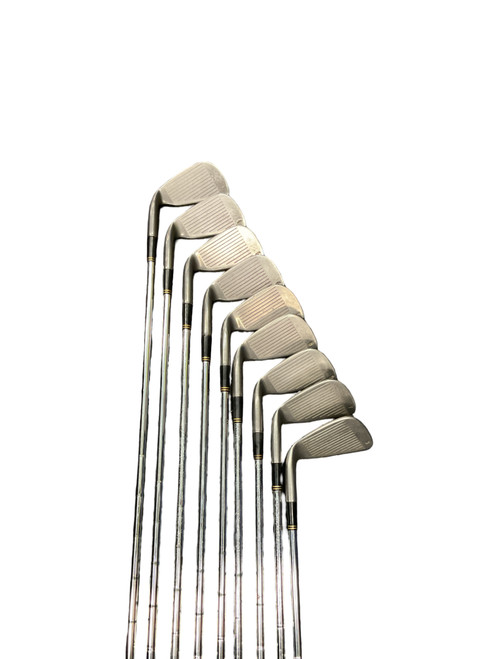 Vist Large View of Product Image Which is Wilson ULTRA SYSTEM 45 Mens Iron Set RH 3I-SW