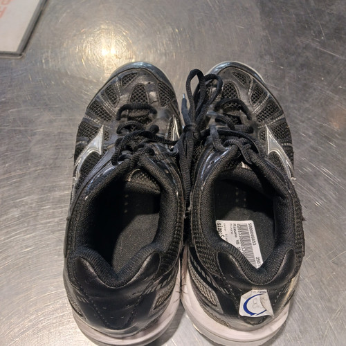 Vist Large View of Product Image Which is Used Mizuno VB Shoes Adult Black Senior 8.5