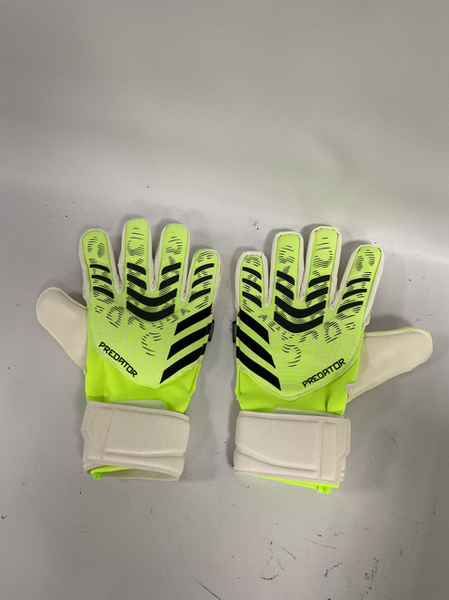 Vist Large View of Product Image Which is Used Adidas PREDATOR Soccer Goalie Gloves Green 10