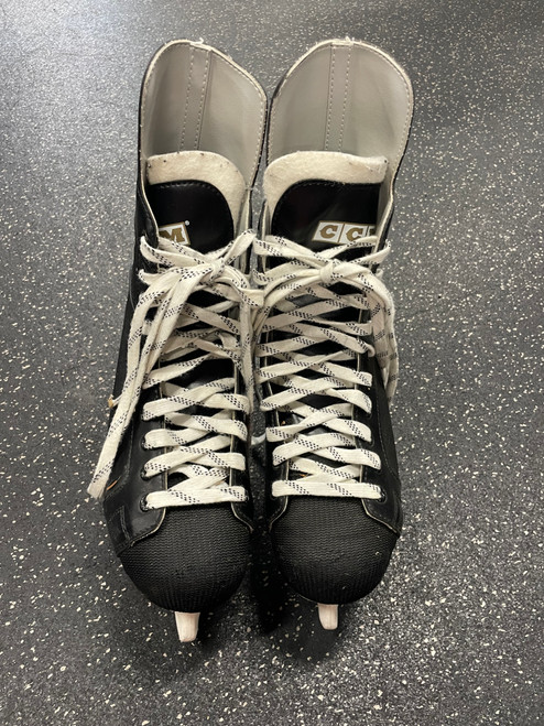 Used CCM CHAMPION 90 Senior Hockey Skate Senior 9 11726-S000283148