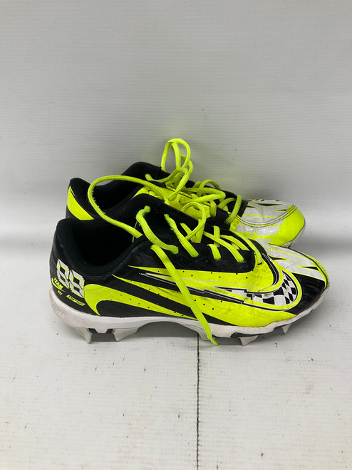 Used Nike Jr FB Cleats White/Black/Yellow Junior 05.5 11836-S000028053