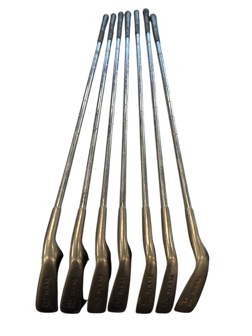 Vist Large View of Product Image Which is Golf clubs