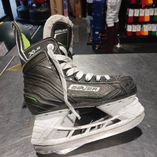 Vist Large View of Product Image Which is Used Bauer X-LS SKATE Junior Hockey Skate Junior 01.5