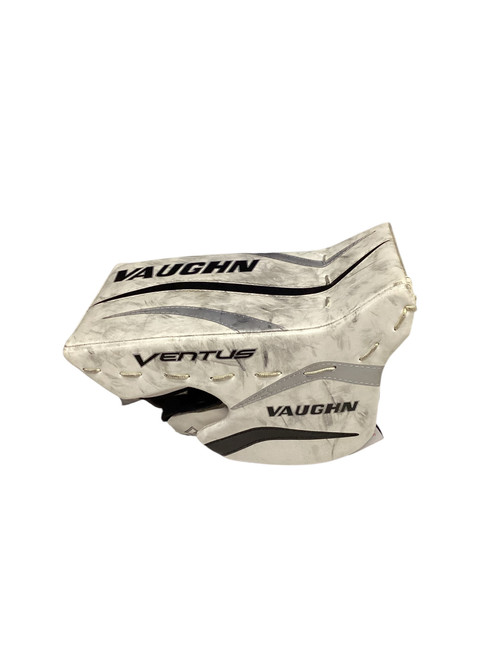 Used Vaughn VENTUS Junior Goalie Blocker White 11816-S000271285