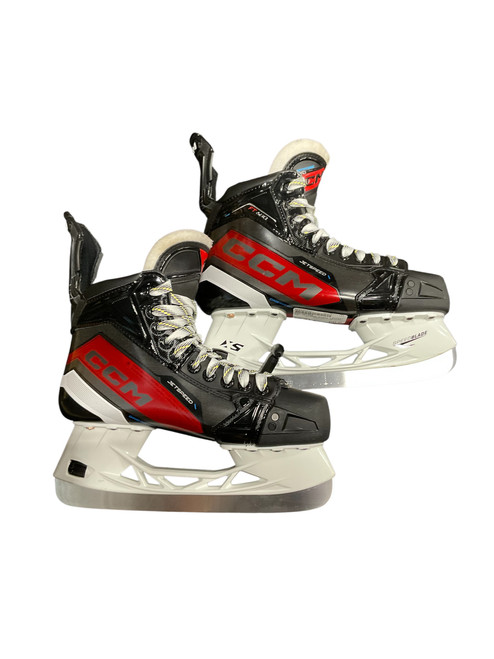 Used CCM JETSPEED FT680 SKATES Intermediate Hockey Skate Intermediate 6.5 11199-S000350851