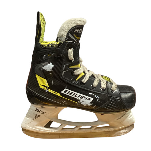 Used Bauer M4 Junior Hockey Skate Junior 02.5 11776-S000385135