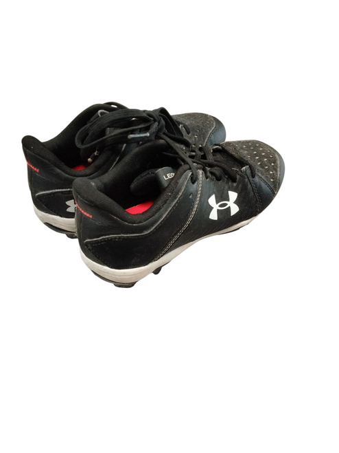 Vist Large View of Product Image Which is Used Under Armour LEADOFF BB/SB Cleats Black Junior 03