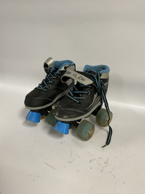 Vist Large View of Product Image Which is Used RollerDerby BLAZER Junior Roller Quad Skates Black Junior 01
