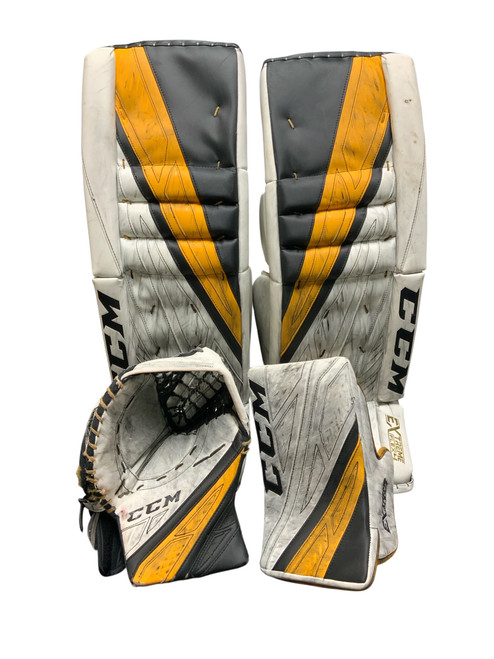 Used CCM EXTREME FLEX 4 Goalie Leg Pads Senior White/Black/Yellow 34" 11823-S000032668