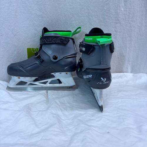 Vist Large View of Product Image Which is Used Bauer KOSNEXT HF2 Senior Goalie Skate Senior 5