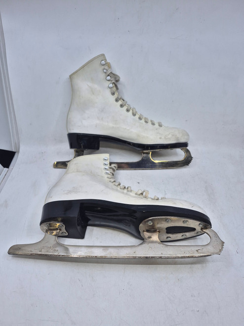Vist Large View of Product Image Which is Used Lange LANGE WomensFigure Skate White Senior 9 10589-S000415366