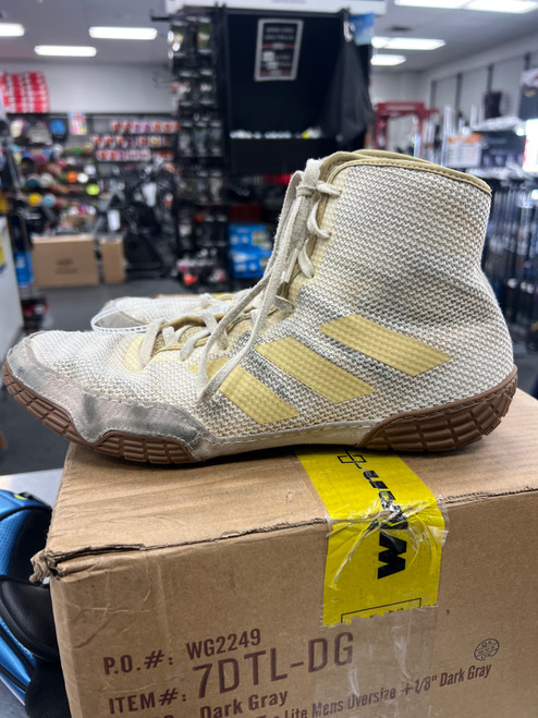 Used Adidas TECH FALL 2.0 Wrestling Shoes White Senior 10.5 10558-S000238417