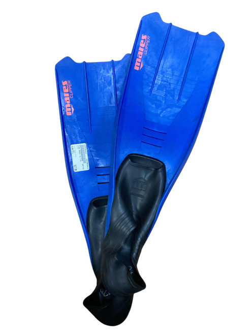 Vist Large View of Product Image Which is Used Mares Underwater Fins Royal Blue M/L