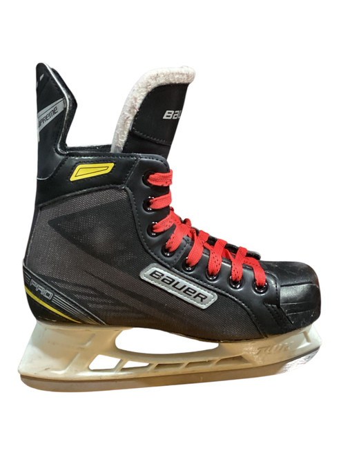 Used Bauer SUPREME PRO Junior Hockey Skate Junior 05 11776-S000385280