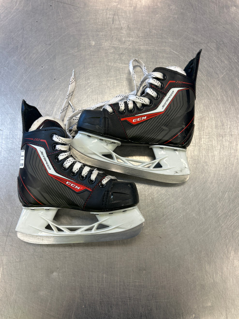 Used CCM JETSPEED Youth Hockey Skate Youth 13.0 11339-S000191644