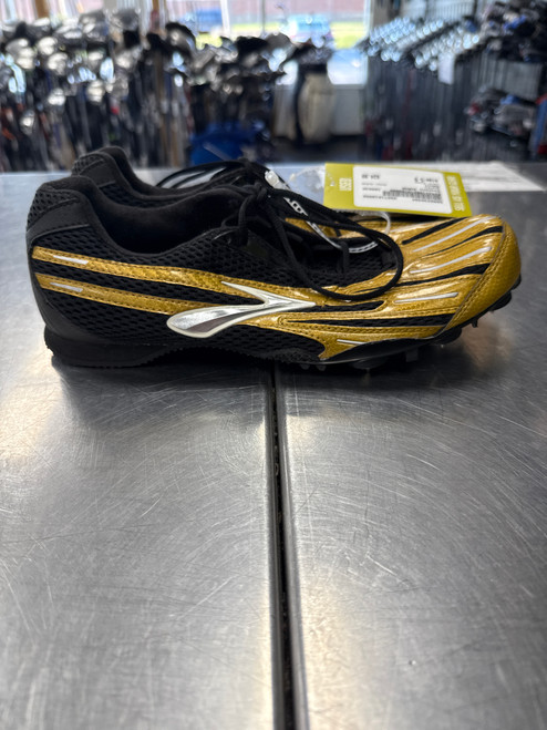Used Saucony SURGE Track & Field Cleats Adult Black Senior 9 10558-S000238494