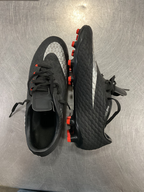 Used Nike Soccer Cleats Black Youth 08.0 11614-S000216862
