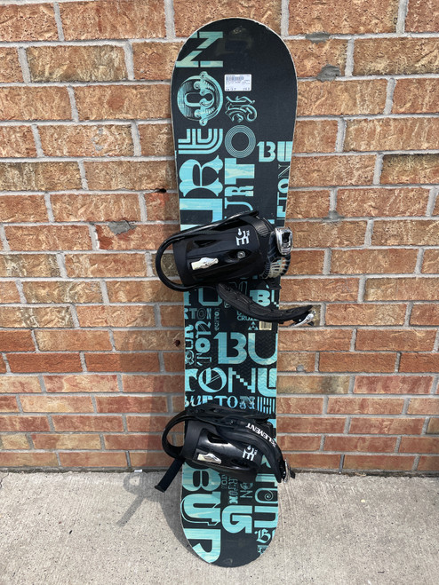 Vist Large View of Product Image Which is Used Burton CRUZER Boys Board/Binding Black 139 cm