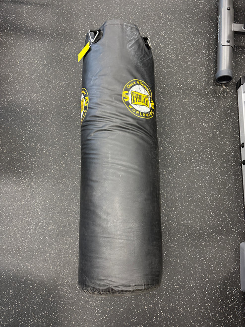 Vist Large View of Product Image Which is Used Everlast 80 LB Boxing Heavy Bag Black 80 lb