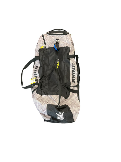 Vist Large View of Product Image Which is Used Brine Player Carry Bag Black