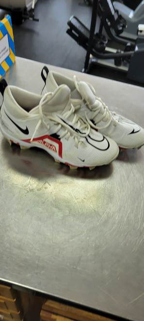 Used Nike Adult FB Cleats White Senior 9 11497-S000150256