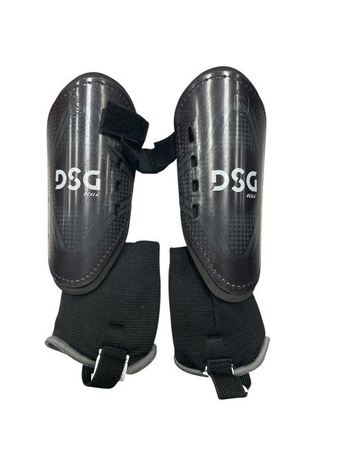 Used Soccer Shin Guards Junior Black SM 11747-S000269790