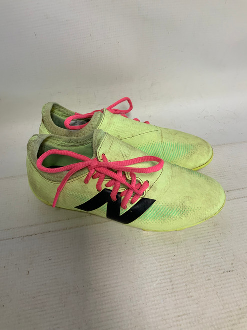 Vist Large View of Product Image Which is Used New Balance FURON Soccer Cleats Yellow Junior 02.5