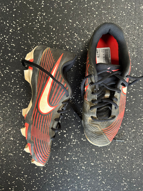 Used Nike Jr FB Cleats Black Junior 05 11849-S000029499