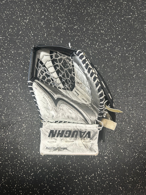 Used Vaughn PRO V ELITE Junior Goalie Catcher White 11849-S000029533