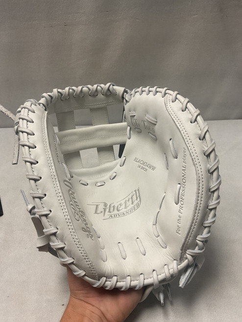 Vist Large View of Product Image Which is Used Rawlings RLACM34WW BB/SB Catchers RH Throw White 34"