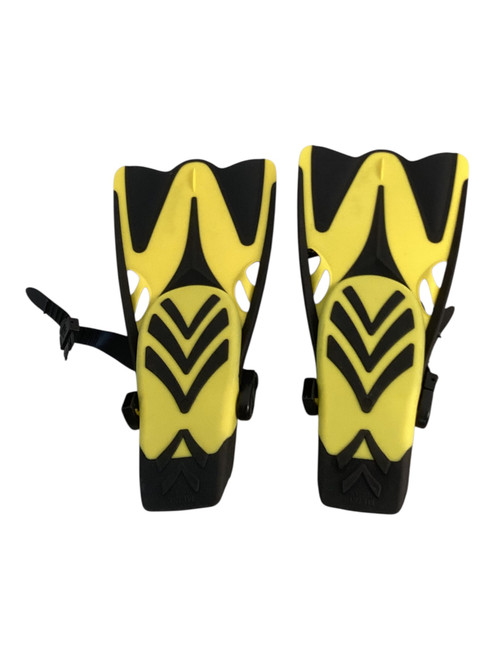 Vist Large View of Product Image Which is Used TRAVELER Underwater Fins Yellow M/L