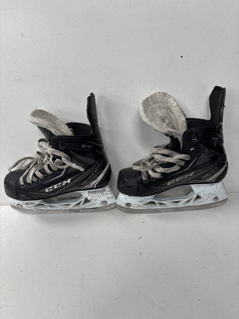Used CCM RIBCOR 64K Junior Hockey Skate Junior 01 11891-S000304444
