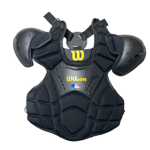Used Wilson Umpire Chest Protector 11218-S000406486