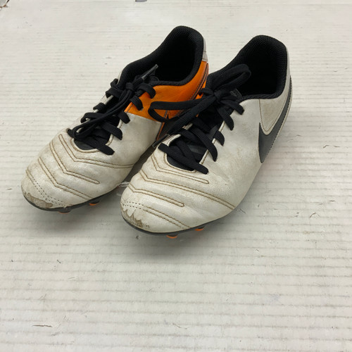 Used Nike Soccer Cleats Orange Junior 03 11762-S000066030