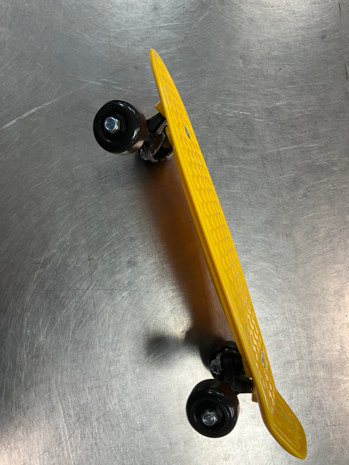 Used PENNY BOARD Complete Skateboard Yellow Regular 10874-S000255274