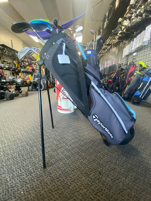 Vist Large View of Product Image Which is Used Taylormade RORY Jr Package Set RH None 6 Piece