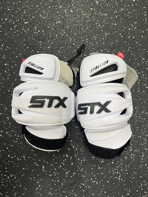 Used STX 900 Lacrosse Arm Pads/Guards White XL 11849-S000029583