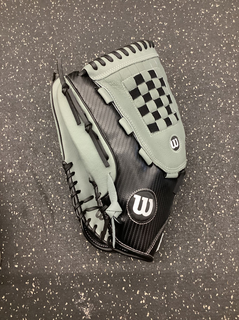 Vist Large View of Product Image Which is Used Wilson A360 BB/SB Glove LH Throw Grey 14"