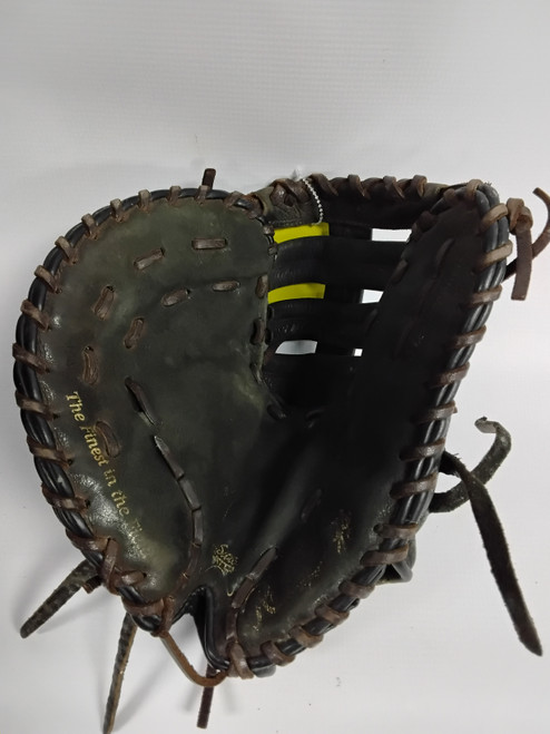 Vist Large View of Product Image Which is Used Rawlings FIRST BASEMEN MIT BB/SB First Base RH Throw Black 11 1/2"