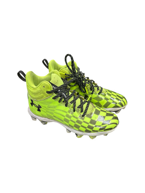Football cleats