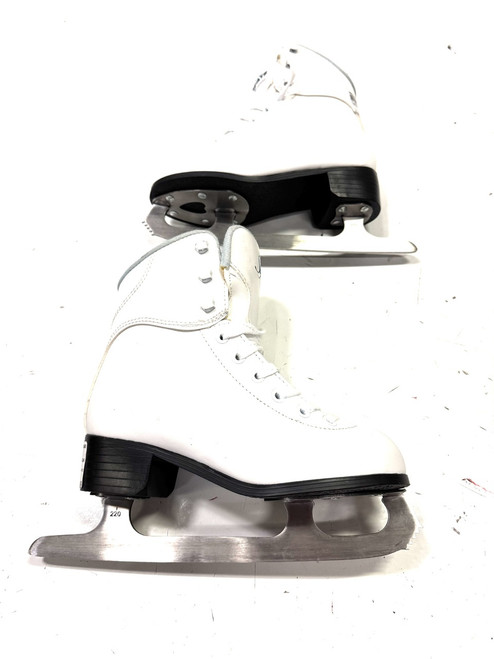 Vist Large View of Product Image Which is Used Jackson SOFT SKATE Girls Figure Skate White Junior 01 11860-S000294312